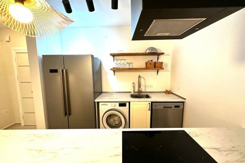 آپارتمان در Cesme ، ترکیه 2 خوابه ، 85 متر مربع. شماره 144227 - 8
