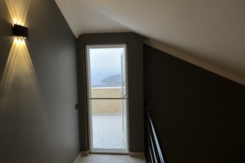 3+1 Villa  i Tepe, Alanya, Antalya, Turkiet Nr. 210275 - 2