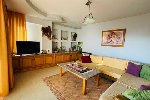 Продажа квартиры в Мерсине, Турция 3+1, 165м2, №146720 – фото 14