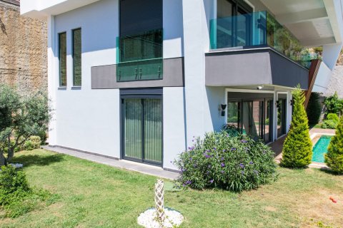 4+1 Villa  i Alanya, Antalya, Tyrkiet Nr. 145854 - 3