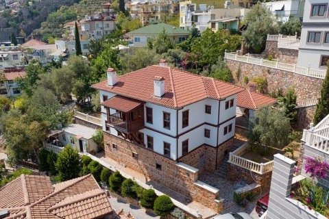 Вилла  9+2 в Аланье, Анталья, Турция №130517