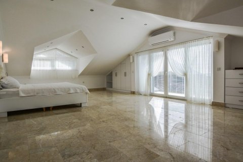 Villa for sale in Fethiye, Mugla, Turkey, 5 bedrooms, 250m2, No. 191941 – photo 23