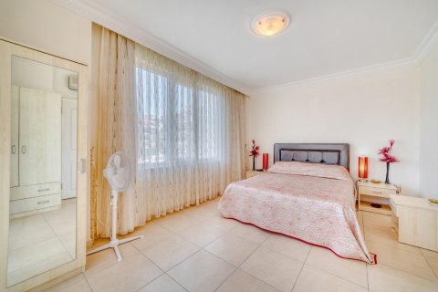 2+1 Lägenhet i Oba, Antalya, Turkiet Nr. 134866 - 3