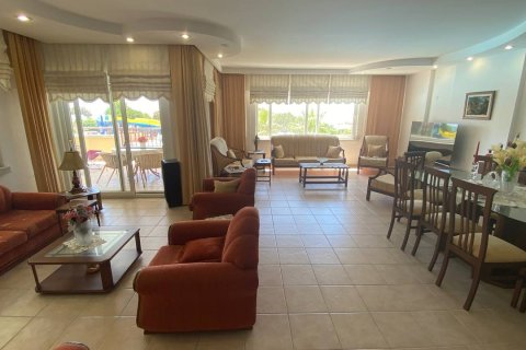 4+1 Wohnung in Mersin, Türkei Nr. 117335 - 12