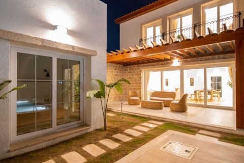 2+1 Villa  in Bodrum, Mugla, Türkei Nr. 131336 - 18
