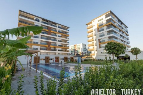 آپارتمان در  Belek ، ترکیه 3 خوابه ، 150 متر مربع.  شماره 145949