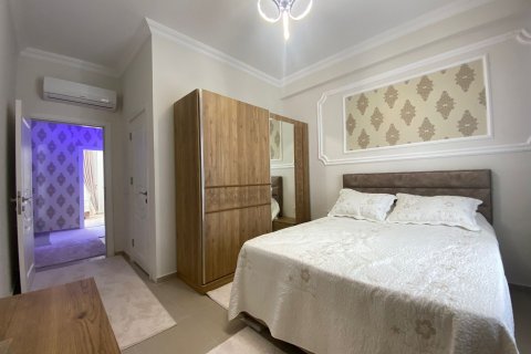 2+1 Lägenhet  i Mahmutlar, Antalya, Turkiet Nr. 134952 - 8