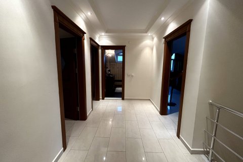 for sale  in Alanya, Antalya, Turkey, 4 bedrooms, 200m2, No. 117766 – photo 23