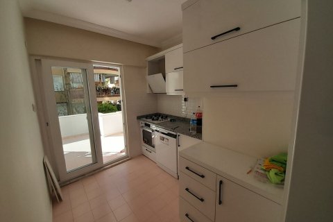 2+1 Lägenhet i Oba, Antalya, Turkiet Nr. 116900 - 4