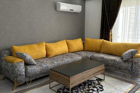 2+1 Leilighet  i Mahmutlar, Antalya, Tyrkia Nr. 145280 - 8