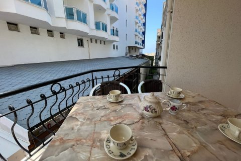 2+1 Lägenhet i Alanya, Antalya, Turkiet Nr. 113931 - 2