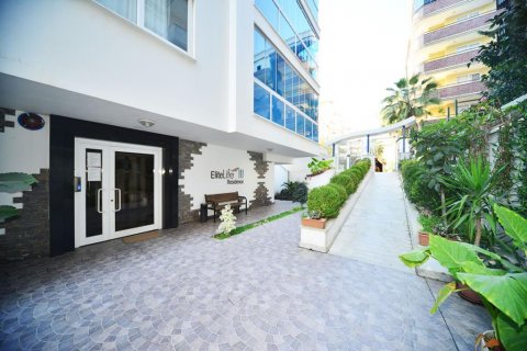 2+1 Lägenhet i Mahmutlar, Antalya, Turkiet Nr. 146096 - 9