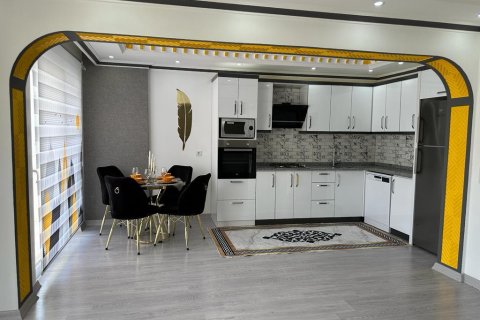 2+1 Leilighet  i Mahmutlar, Antalya, Tyrkia Nr. 145280 - 12