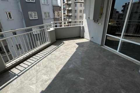 Apartment for sale in Mersin, Turkey, 3 bedrooms, 180m2, No. 147253 – photo 11