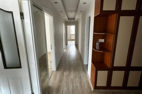 Apartment for sale in Mersin, Turkey, 3 bedrooms, 180m2, No. 147253 – photo 13