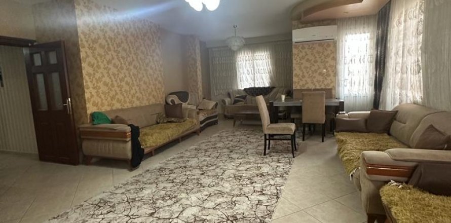 4+1 Lägenhet i Mersin, Turkiet Nr. 123099