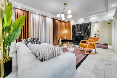 2+1 Wohnung  in Alanya, Antalya, Türkei Nr. 143282 - 3
