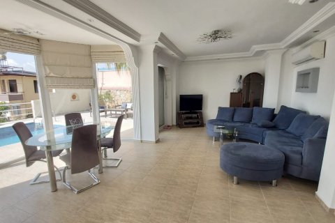 3+1 Villa  i Kestel, Antalya, Tyrkiet Nr. 144626 - 11