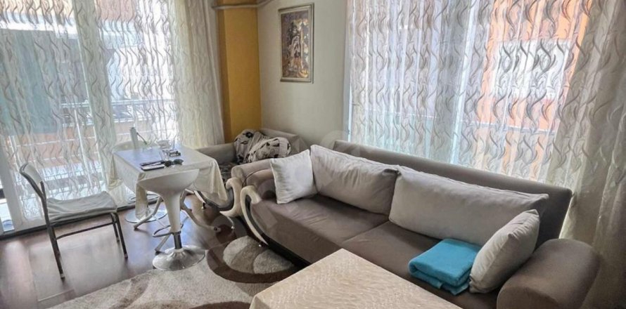 1+1 Wohnung in Mersin, Türkei Nr. 130812