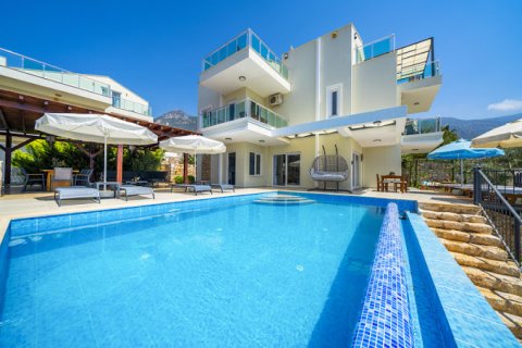 5+1 Villa  i Kas, Antalya, Turkiet Nr. 149578