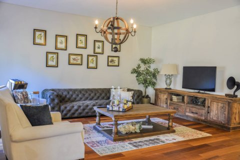 Apartment for sale in Izmir, Turkey, 2 bedrooms, 90m2, No. 142205 – photo 3