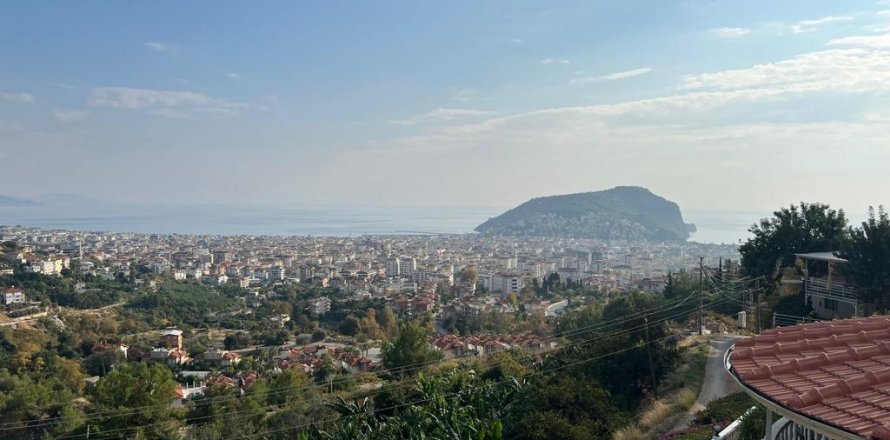 5+1 Villa  in Alanya, Antalya, Turkey No. 122506