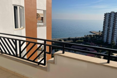 Продажа квартиры в Мерсине, Турция 3+1, 165м2, №146720 – фото 2