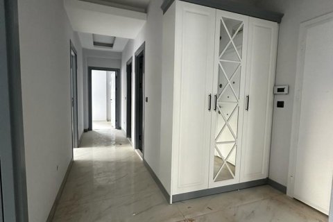 Apartment for sale  in Mersin, Turkey, 3 bedrooms, 180m2, No. 147246 – photo 18