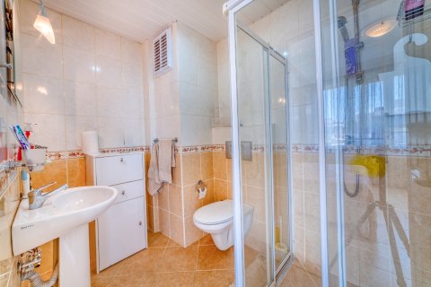 2+1 Lägenhet i Oba, Antalya, Turkiet Nr. 134866 - 7
