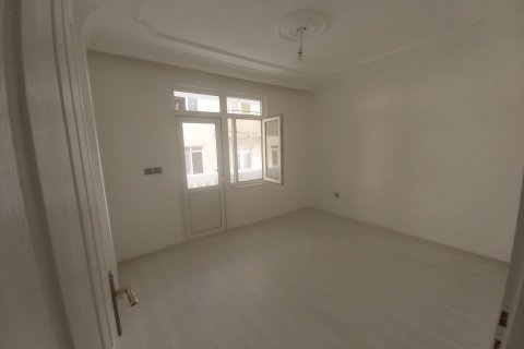 2+1 Lägenhet i Alanya, Antalya, Turkiet Nr. 144930 - 2