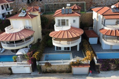 5+1 Villa  i Alanya, Antalya, Tyrkiet Nr. 121510 - 7