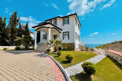 Apartment for sale in Gazipasa, Antalya, Turkey, 5 bedrooms, 300m2, No. 113266 – photo 23