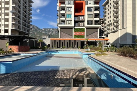 2+1 Lägenhet  i Mahmutlar, Antalya, Turkiet Nr. 144333