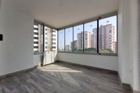 Продажа квартиры  в Мерсине, Турция 3+1, 150м2, №111391 – фото 2