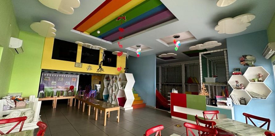 Erhvervsejendom  i Alanya, Antalya, Tyrkiet Nr. 132832
