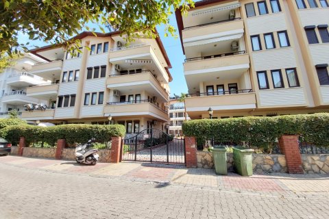 Daire  2+1  Oba, Antalya, Türkiye №149264