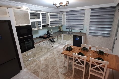 3+1 Lägenhet i Mahmutlar, Antalya, Turkiet Nr. 145399 - 2