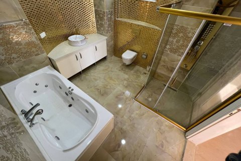 5+1 Villa  i Alanya, Antalya, Tyrkiet Nr. 121510 - 17