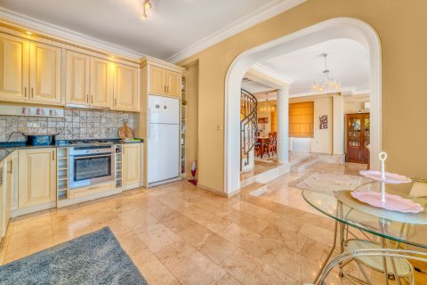 3+1 Villa i Alanya, Antalya, Tyrkiet Nr. 120530 - 3