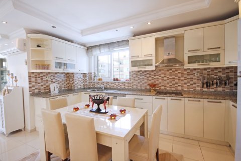 2+1 Leilighet  i Mahmutlar, Antalya, Tyrkia Nr. 134276 - 7