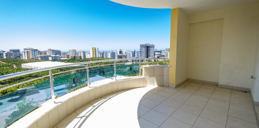 2+1 Lejlighed  i Mahmutlar, Antalya, Tyrkiet Nr. 132034