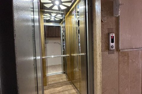 Apartment for sale in Mersin, Turkey, 3 bedrooms, 170m2, No. 147177 – photo 21
