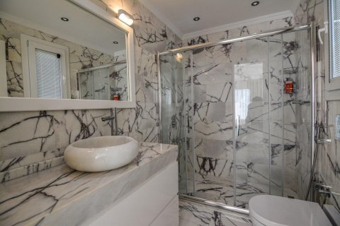 Villa for sale in Fethiye, Mugla, Turkey, 5 bedrooms, 250m2, No. 191941 – photo 24