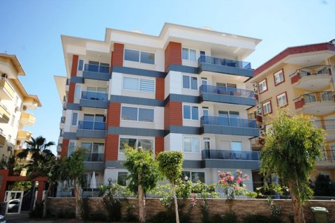Daire  1+1  Oba, Antalya, Türkiye №120926