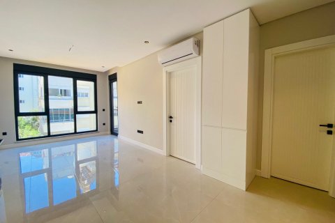 1+1 Lägenhet i Alanya, Antalya, Turkiet Nr. 145962 - 2