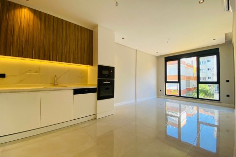 Daire  1+1  Alanya, Antalya, Türkiye №145962