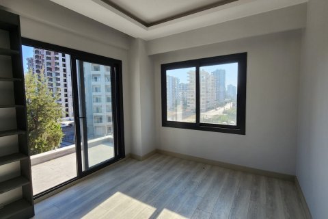 1+1 Wohnung in Mersin, Türkei Nr. 142352 - 7