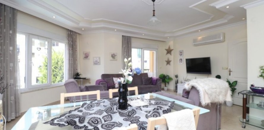 2+1 Apartment in Alanya, Antalya, Turkey No. 132925