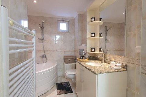 2+1 Lägenhet i Alanya, Antalya, Turkiet Nr. 116270 - 2
