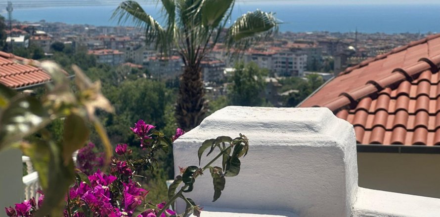 3+1 Villa i Tepe, Alanya, Antalya, Tyrkia Nr. 120972